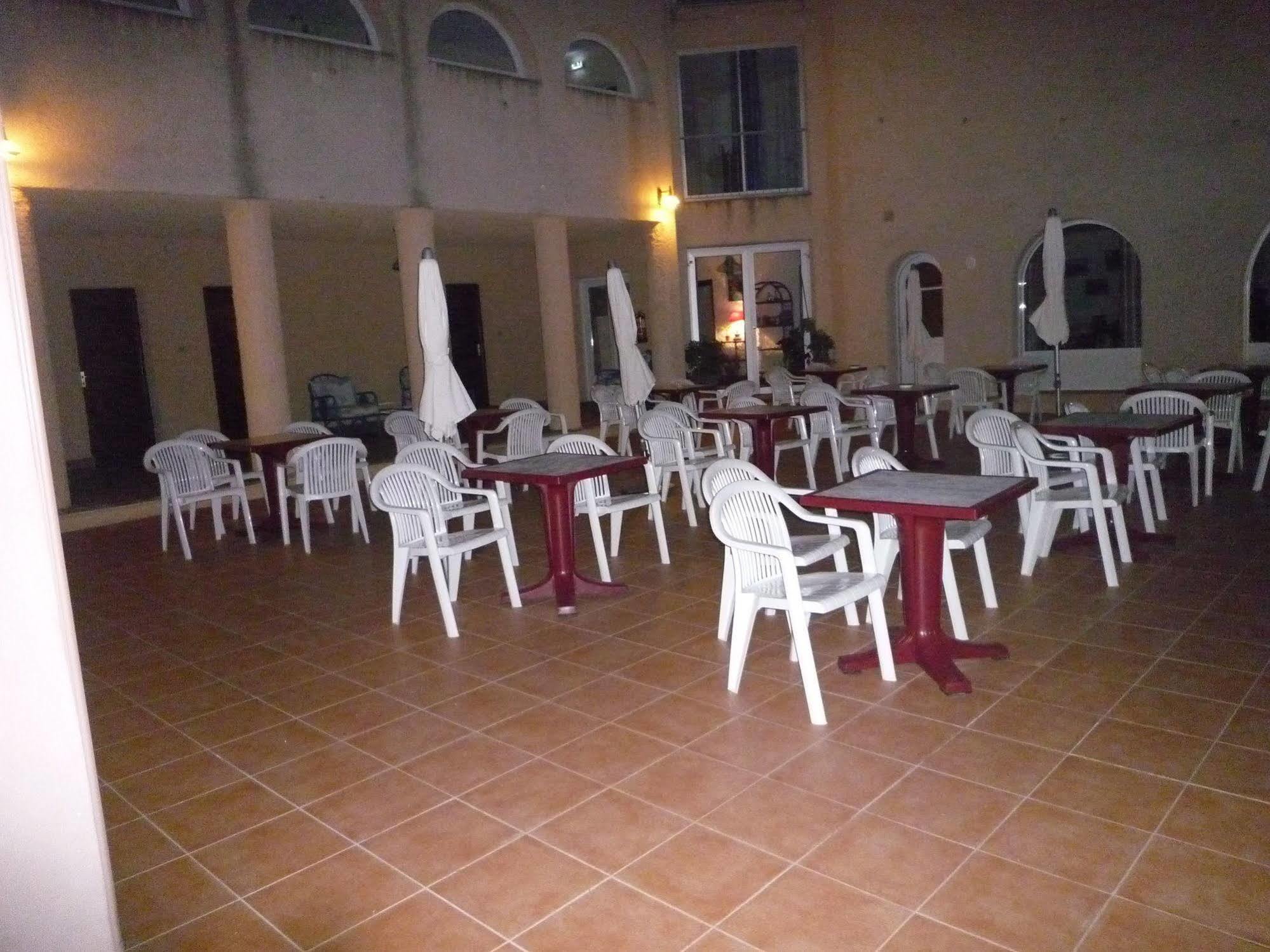 Hotel Cinque Arcate Galeria  Exteriör bild